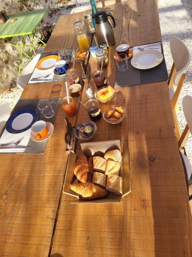 Bastide De La Madeleine Bed and Breakfast Pougnadoresse Εξωτερικό φωτογραφία