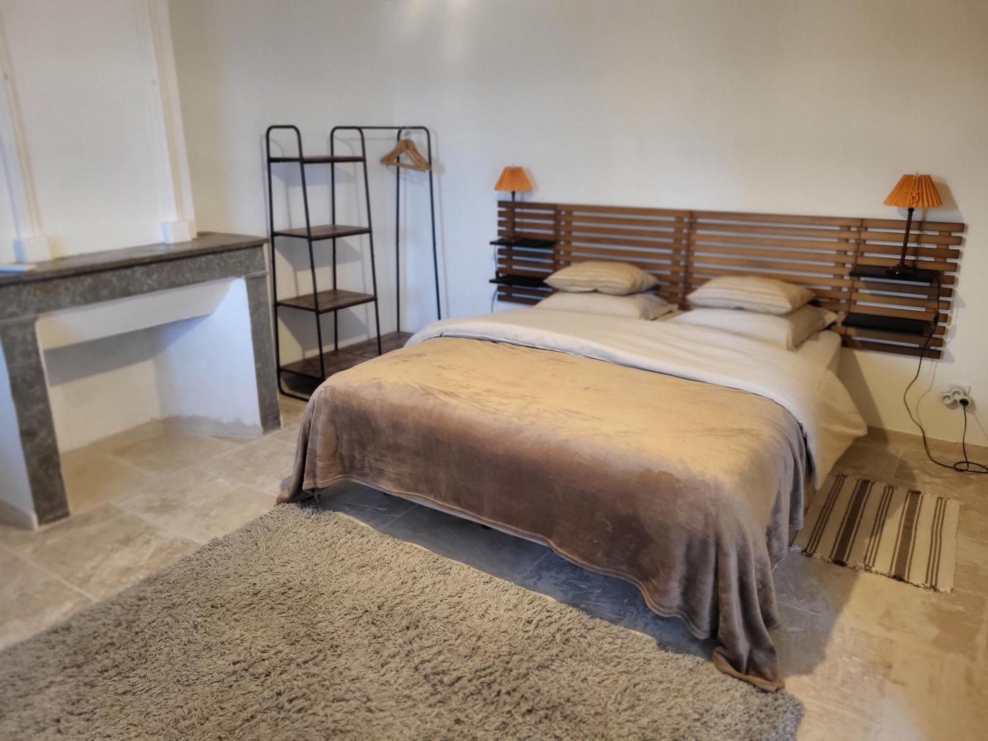 Bastide De La Madeleine Bed and Breakfast Pougnadoresse Δωμάτιο φωτογραφία